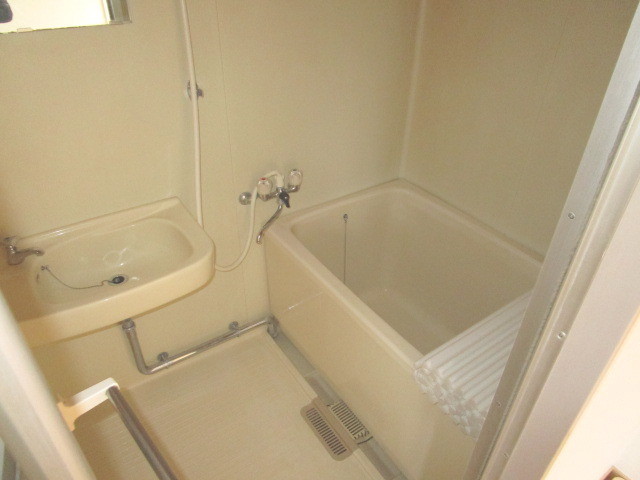 ケーエム不動産アパート写真