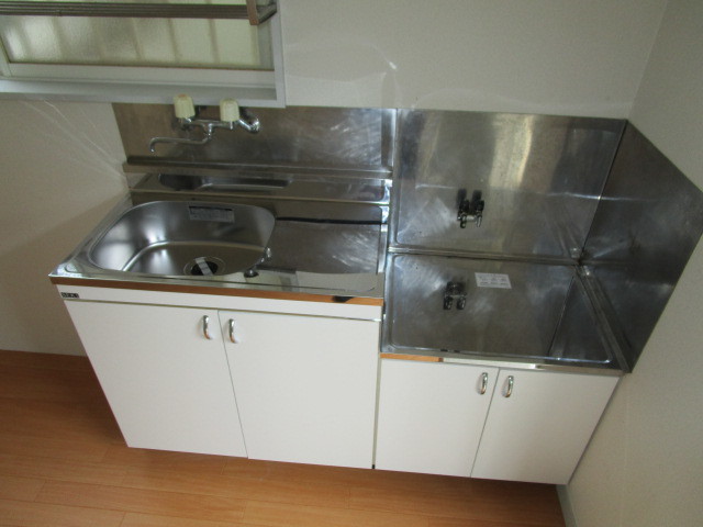 ケーエム不動産アパート写真