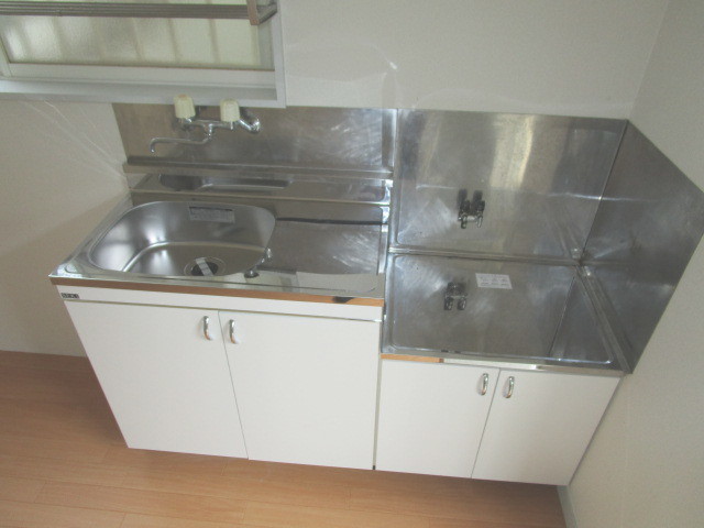 ケーエム不動産アパート写真